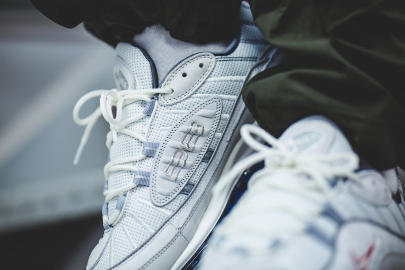 Nike air max 98 summit white  and  silver best sale